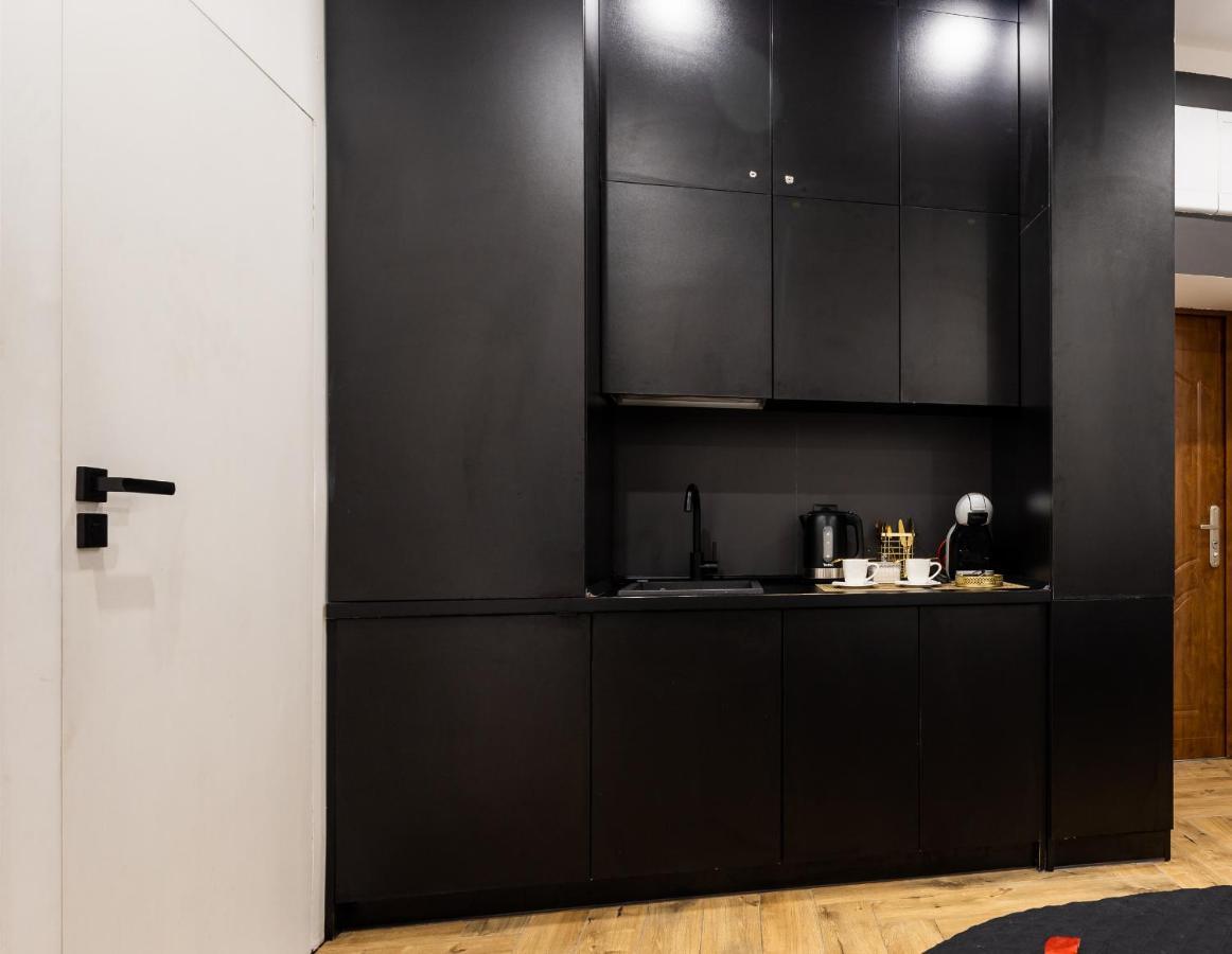 Zamoyskiego Jacuzzi Apartment Cracóvia Exterior foto