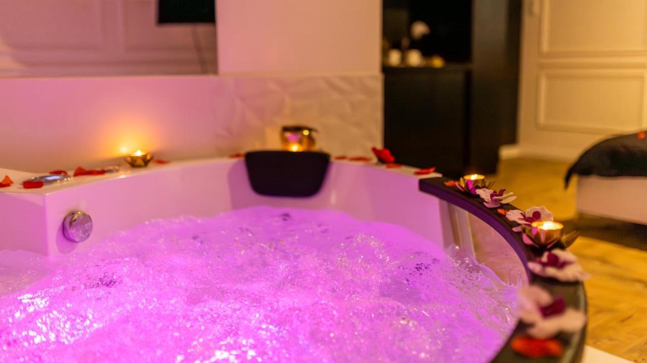 Zamoyskiego Jacuzzi Apartment Cracóvia Exterior foto